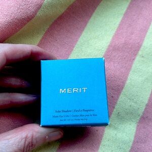 Merit solo eyeshadow